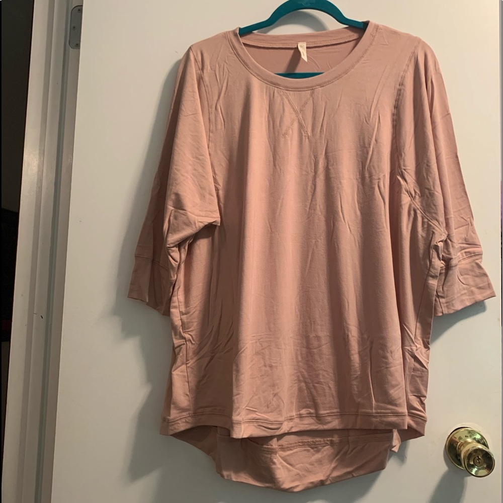 Wishlist Dolman 3/4 sleeve hi-lo top